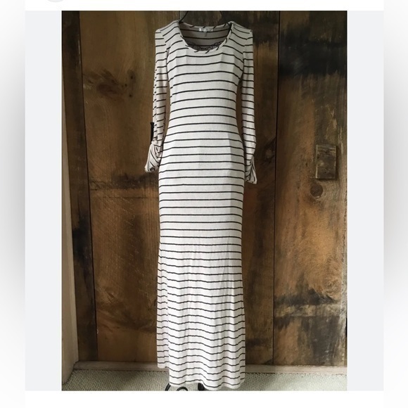 just ginger Dresses & Skirts - Just Ginger Striped Maxi Dress